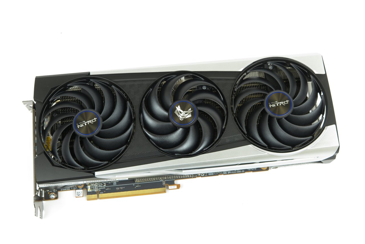 [01/07/2021] Sapphire Radeon RX 6700 XT Nitro+: Gute Kühlung, sehenswerte ARGB-Beleuchtung und ein Dual-BIOS zeichnen dieses Modell aus – Ersteindruck mit Leistungstest in der PCGH 05/2021 (Artikel einzeln & online via PCGH PLUS).