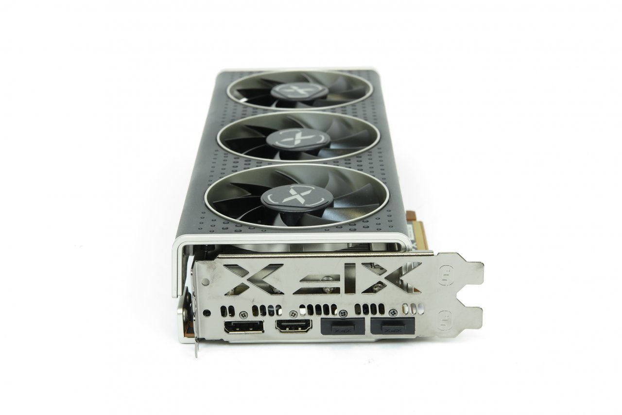 [06/08/2021] AMD Radeon RX 6600 XT im Test: Custom-Designs von Asrock, Sapphire und XFX (10)