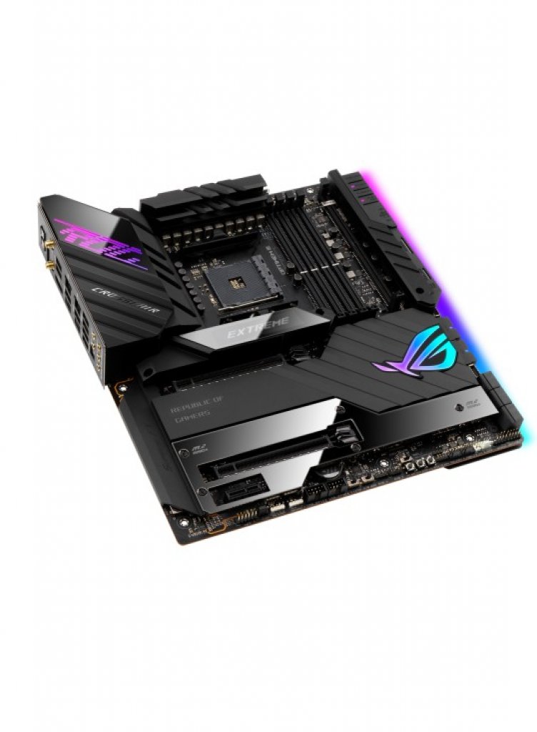 [02/08/2021] Asus ROG Crosshair VIII Extreme: Neues Mainboard-Flaggschiff für Ryzen 5000 und Co. (3)