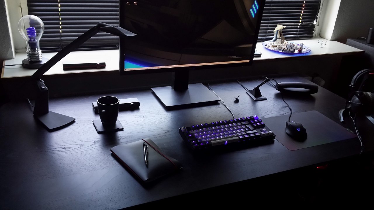 [20/08/2021] Update vom 22.08.2021: Schreibtisch von Nightlight