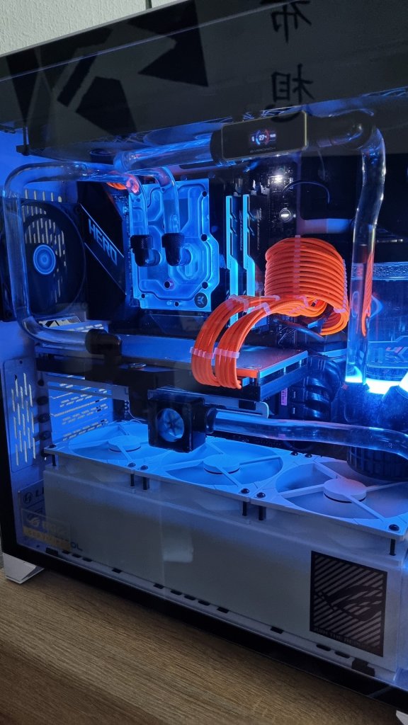 [05/08/2021] Update August 2021: Bild von Haxtible