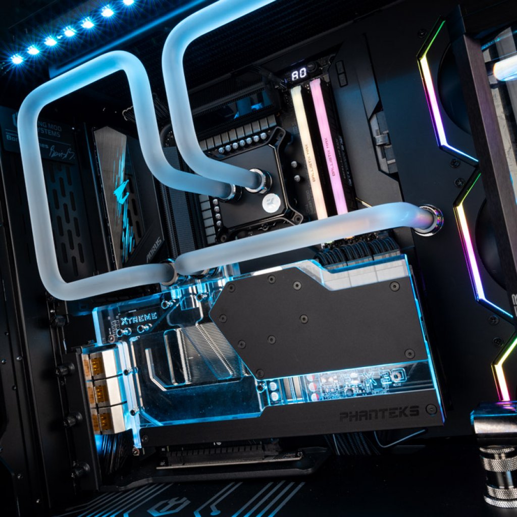 [29/09/2021] der8auer Burst-Fire: Neuer Luxus-Gaming-PC für 12.000 Euro vorgestellt (7)