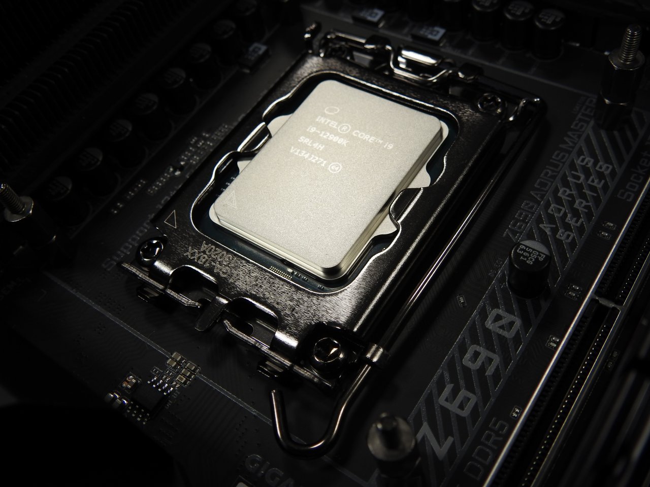 [31/10/2021] Intel Core i9-12900K & Core i5-12600K im Test: Angriff mit 10 nm und Hybrid-Architektur (19)