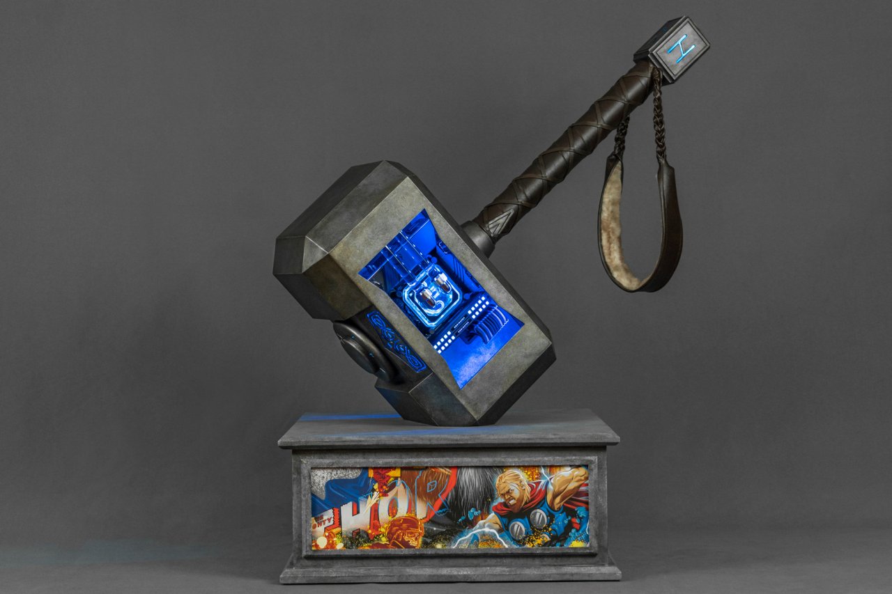 [10/10/2021] Hammer-Casecon: Waffe von Avengers Thor nachgebaut
