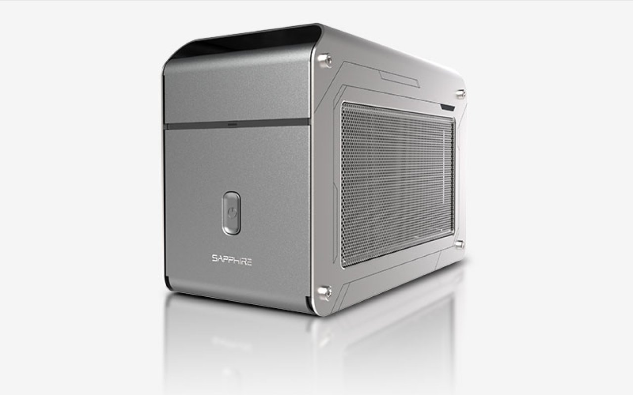 [30/11/2021] Sapphire Technology stellt das eGFX-Gehäuse Gearbox 500 für Thunderbolt 3 vor, welches im Bundle mit der Pulse RX 6600 XT erhältlich ist. (1)