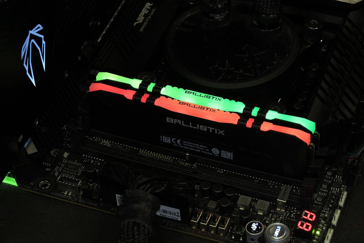 [17/11/2021] Crucial Ballistix RGB BL2K8G36C16U4BL