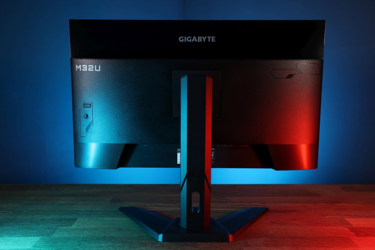 [03/11/2021] Gigabyte M32U (1)