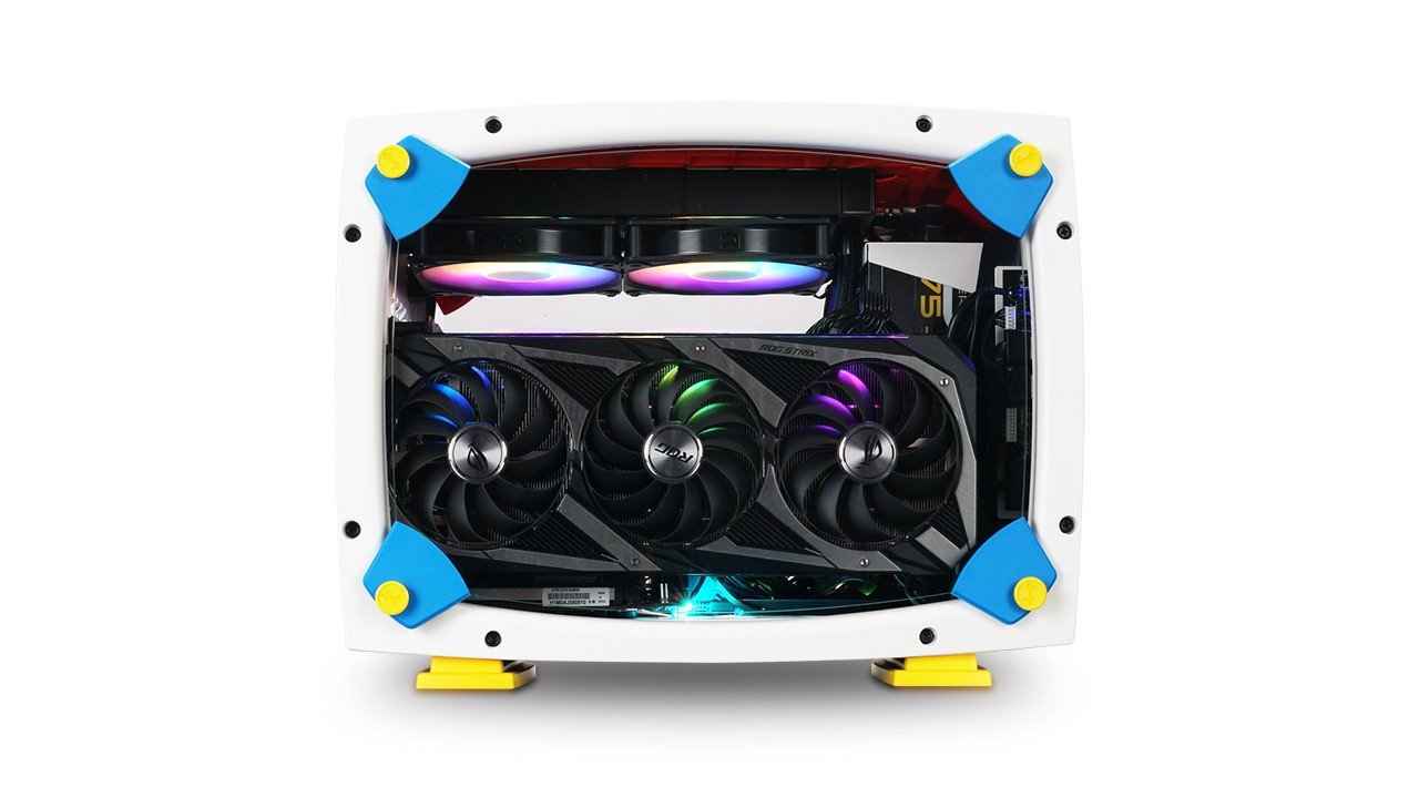 [25/11/2021] InWin Explorer: Mini-ITX-Gehäuse im Retro-Stil zum selbst Zusammenbauen (4)