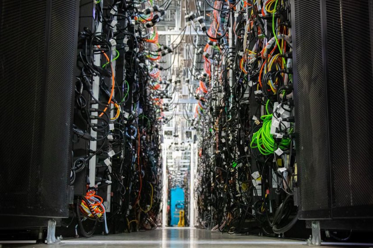 [30/11/2021] In Costa Rica steht ein geheimes Lagerhaus, in dem Intel zehn Jahre alte Hardware sammelt.