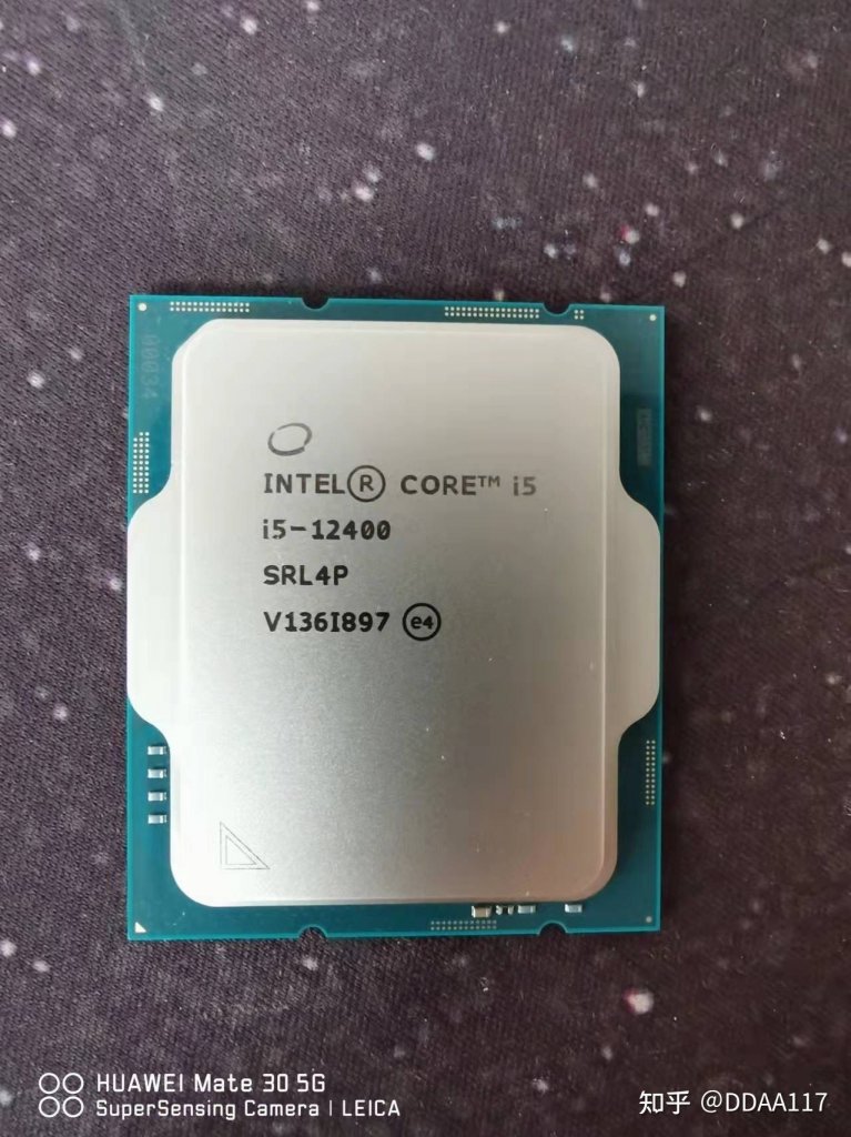 [28/11/2021] Intel Core i5-12400