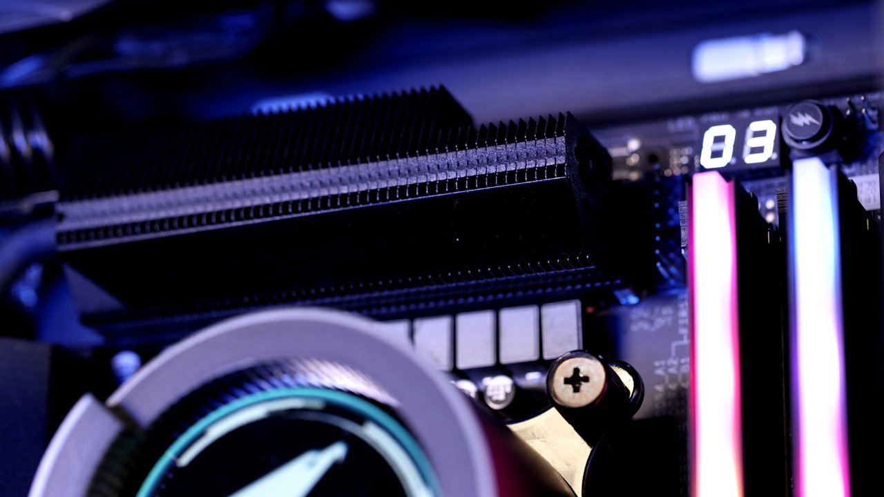 Aorus Model X mit Rocket-Lake vorgestellt: Gigabytes High-End-Komplett-PC (8)