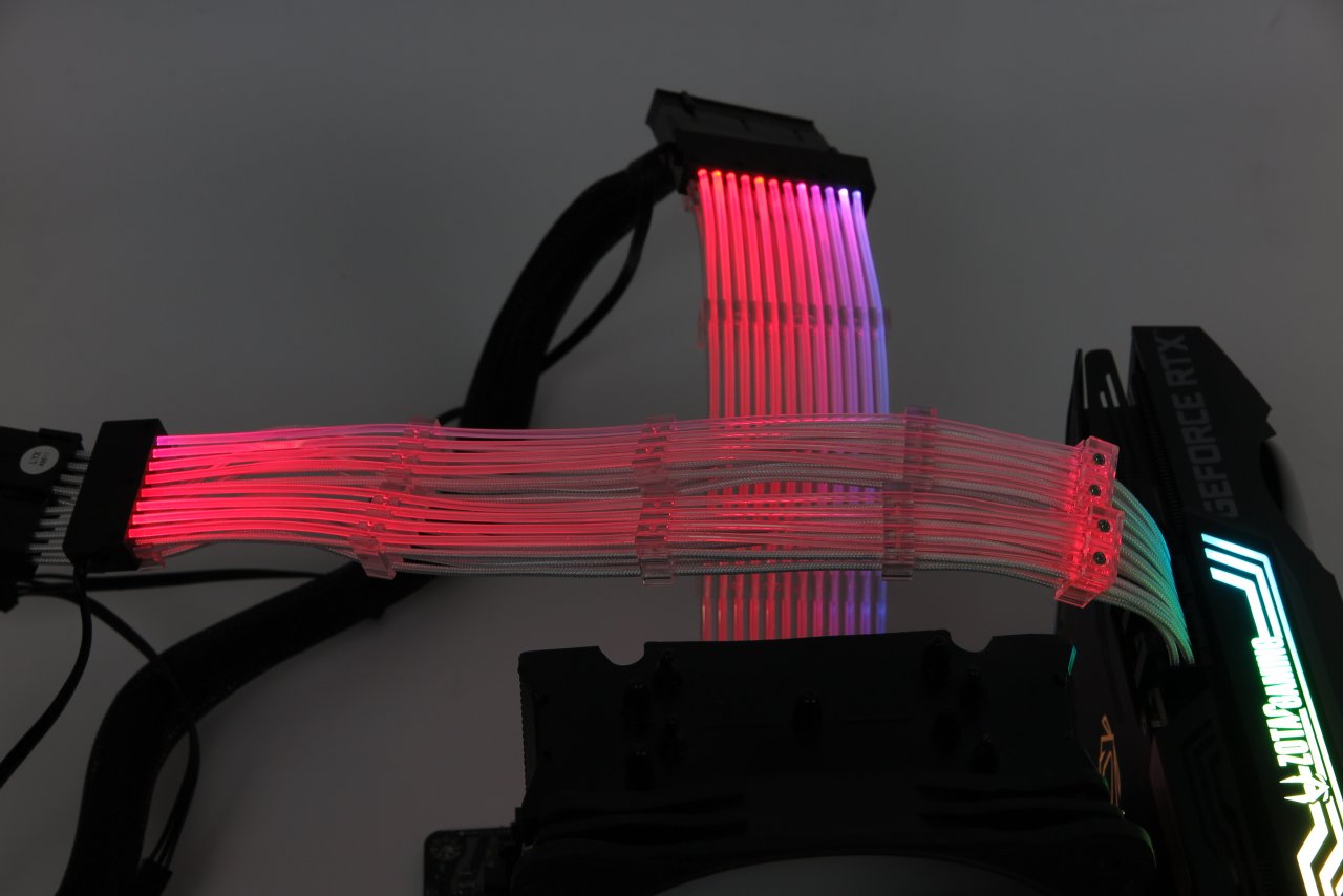 [17/12/2021] Last-Minute Geschenkideen gesucht? Hardware und RGB-Gimmicks für den PC (13)