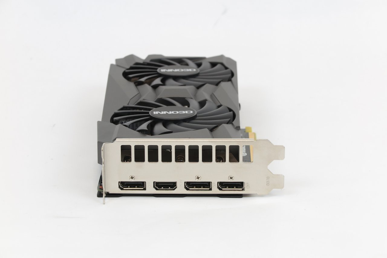 [22/12/2021] Geforce RTX 2060 12GB im Test: Speichergigant mit Leistung unterhalb der Radeon RX 6600 (8)