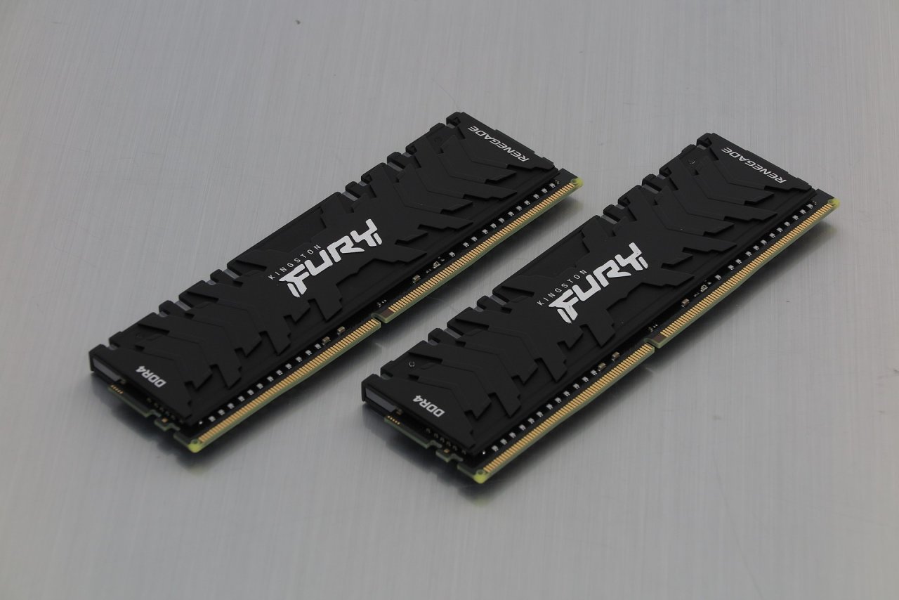 [21/12/2021] Kingston Fury Renegade RGB KF436C16RB1AK2/32