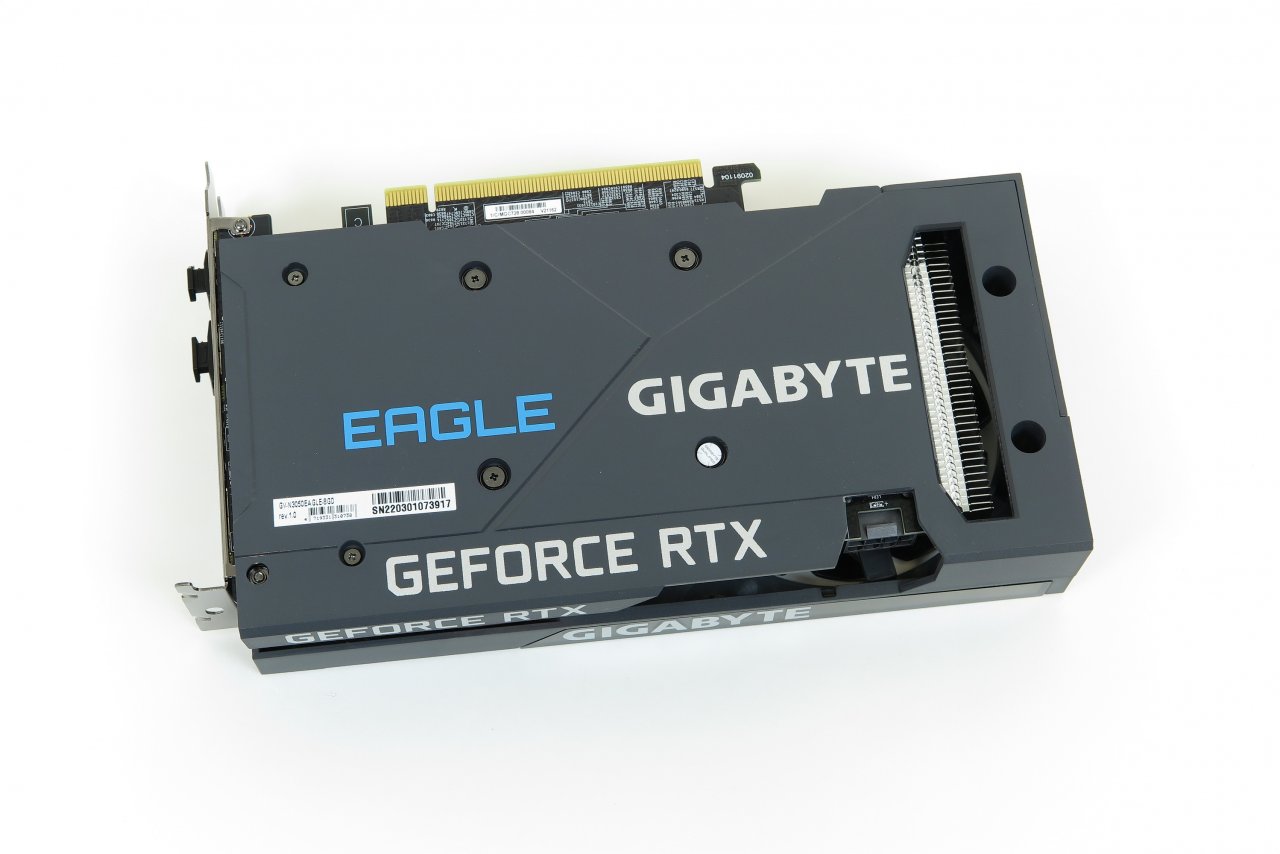 [25/01/2022] Nvidia Geforce RTX 3050 8GB Test Review Custom Designs: Gainward und Gigabyte 12.