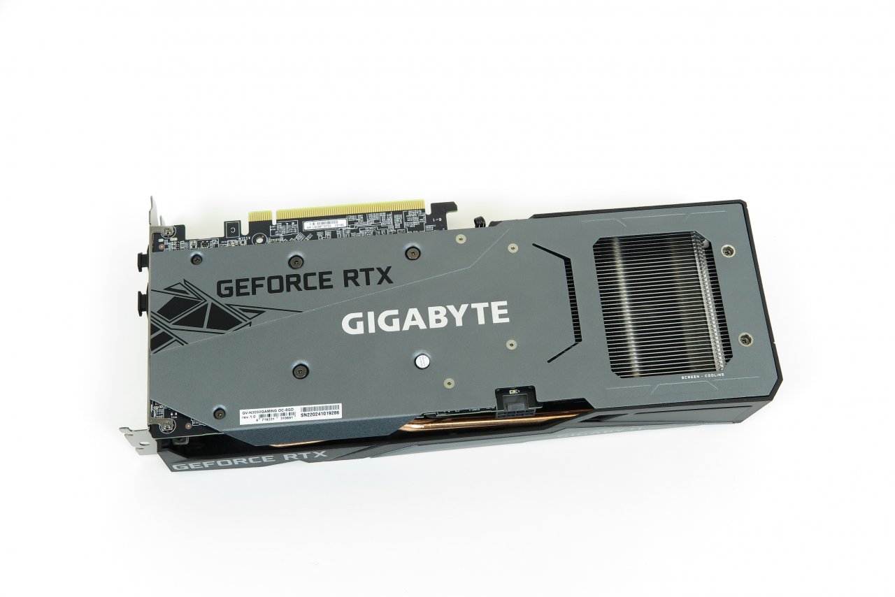 [25/01/2022] Nvidia Geforce RTX 3050 8GB Test Review Custom Designs: Gainward und Gigabyte 15.