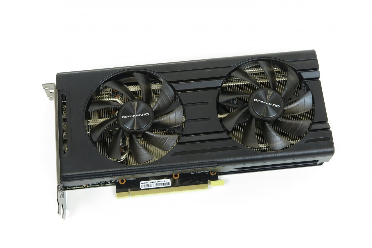 Nvidia Geforce RTX 3050 8GB Test Review Custom Designs: Gainward und Gigabyte 18.