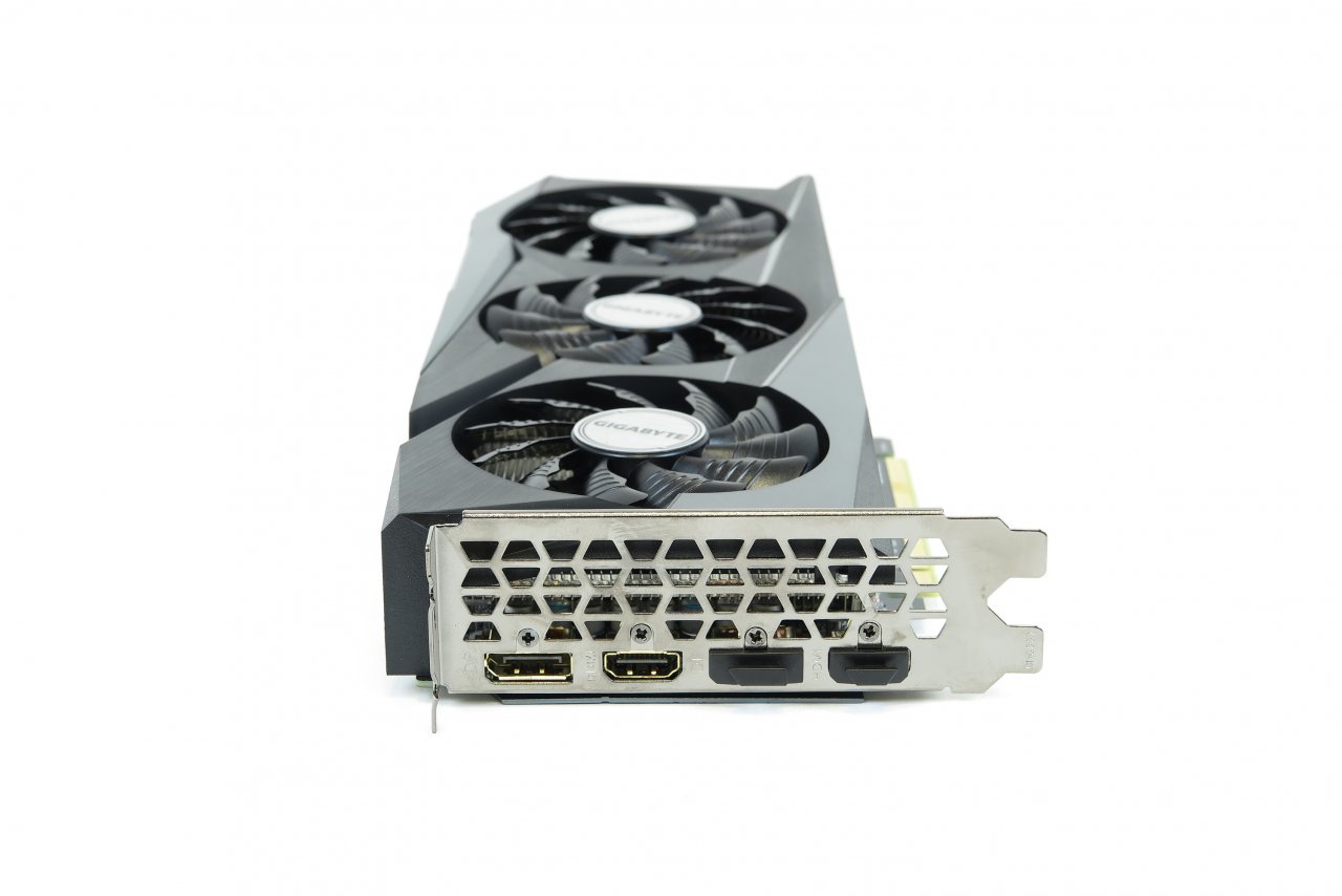 [25/01/2022] Nvidia Geforce RTX 3050 8GB Test Review Custom Designs: Gainward und Gigabyte 22.