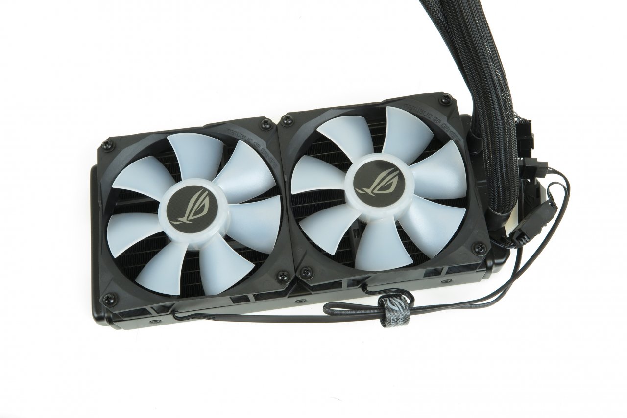 [31/03/2022] Geforce RTX 3090 Ti am Limit: 5K-Benchmarks mit 2,1 GHz und 1,1 TByte/s Transferrate (4)