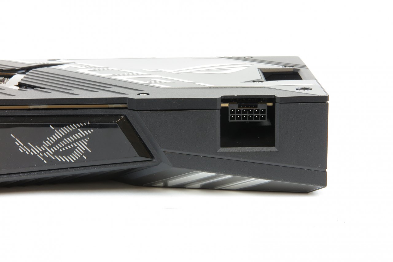 [31/03/2022] Geforce RTX 3090 Ti am Limit: 5K-Benchmarks mit 2,1 GHz und 1,1 TByte/s Transferrate (6)