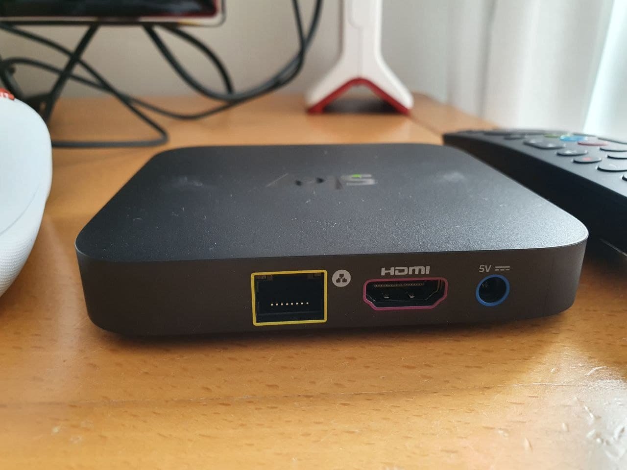 [02/03/2022] Sky Q IPTV Box Anschlüsse
