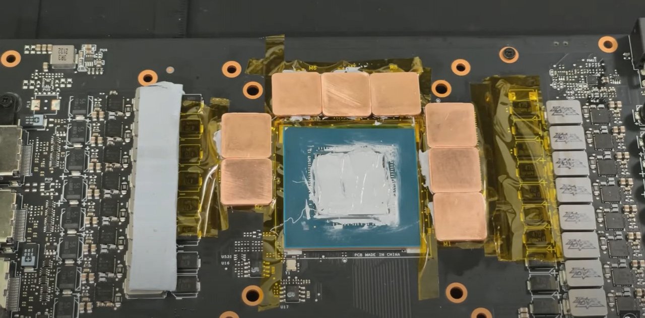 [14/03/2022] Copper-Modding: Kupferplättchen statt Wärmeleitpads für hitzigen Grafikspeicher (1)