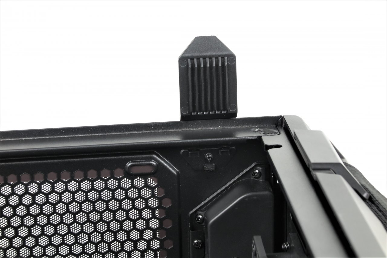 [08/04/2022] Asus TUF GT301: Midi-Case mit Militärlook im Test (17)