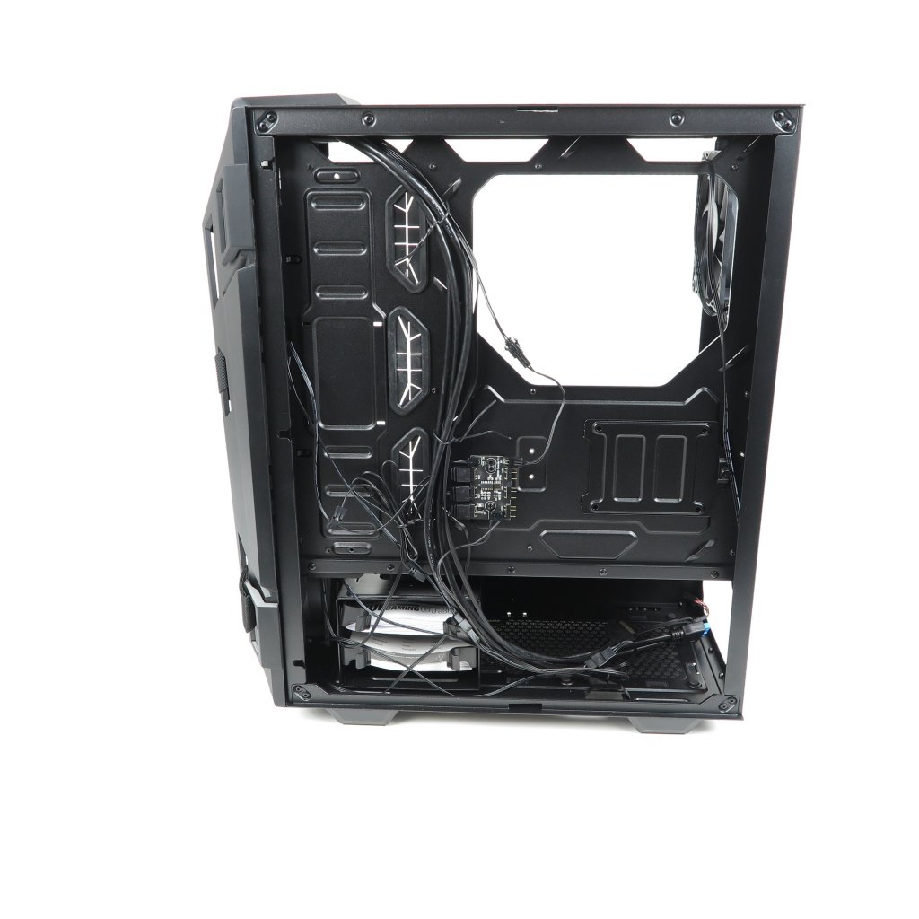 Asus TUF GT301: Midi-Case mit Milit&auml;rlook im Test (20)