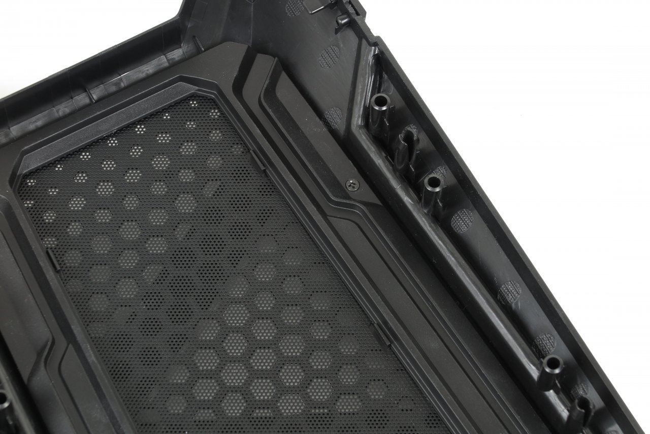[08/04/2022] Asus TUF GT301: Midi-Case mit Militärlook im Test (26)