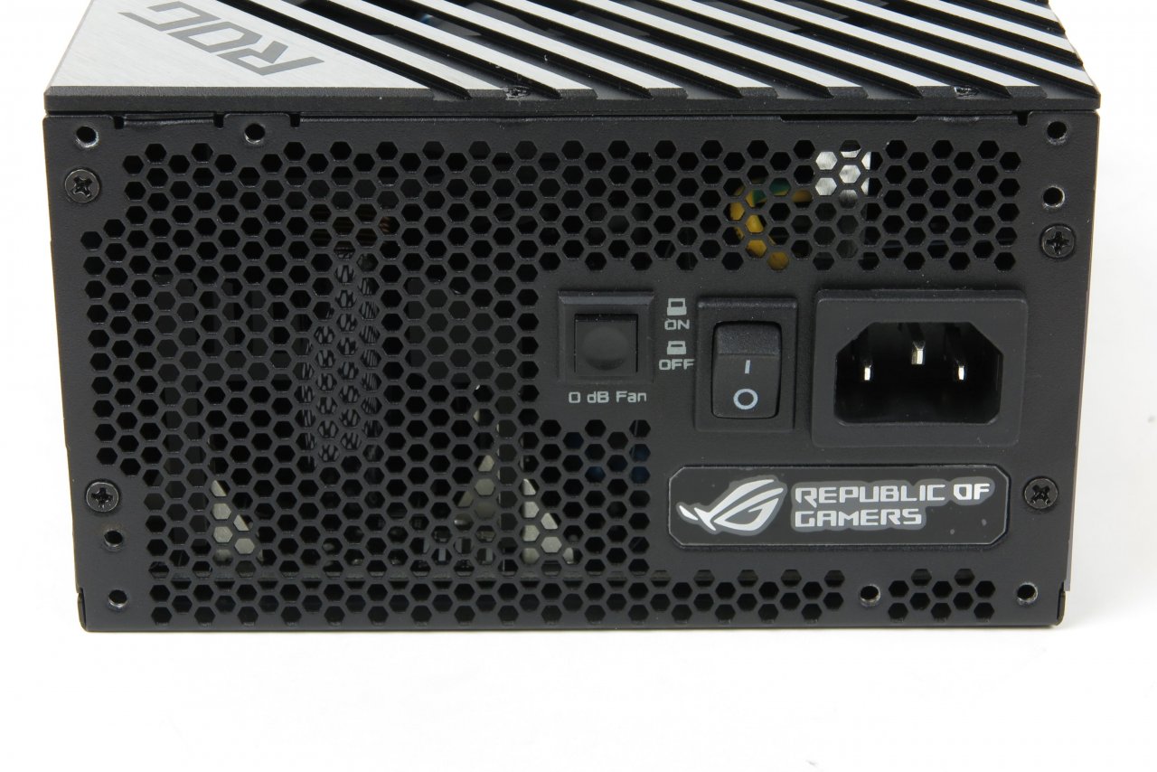 [27/04/2022] Asus ROG Thor Platinum 2: Premium Netzteil für die Zukunft? (27)