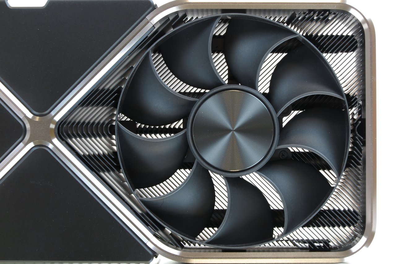 Nvidia Geforce RTX 3090 Ti Founders Edition im Test (10)