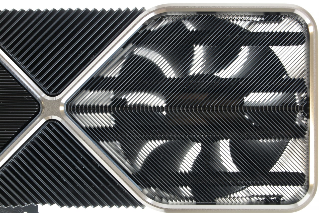 Nvidia Geforce RTX 3090 Ti Founders Edition im Test (9)