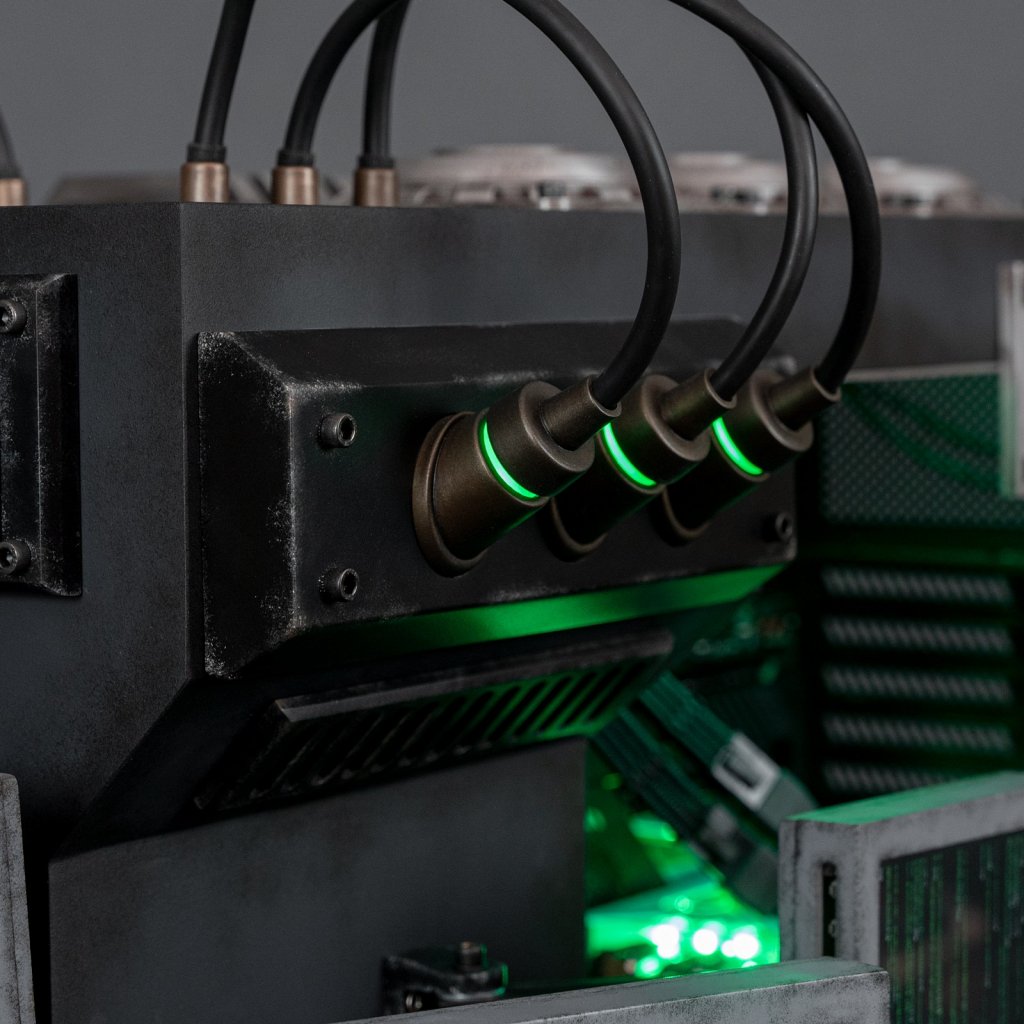 [10/04/2022] Backup Operator: Tolle Casemod aus dem Matrix-Universum im PCGHX-Forum (14)