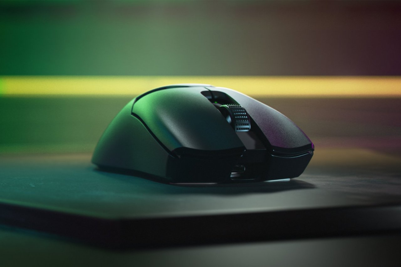 [11/05/2022] Razer hat die neue Viper-V2-Pro-Gaming-Maus auf den Markt gebracht. Mit einem Gewicht 58 Gramm ließe sich mit ihr Tennis spielen. (1)