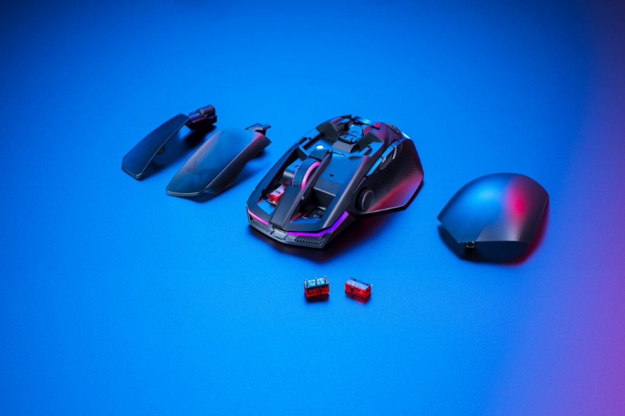 [01/06/2022] Asus ROG Chakram X Maus mit wechselbaren Tastern