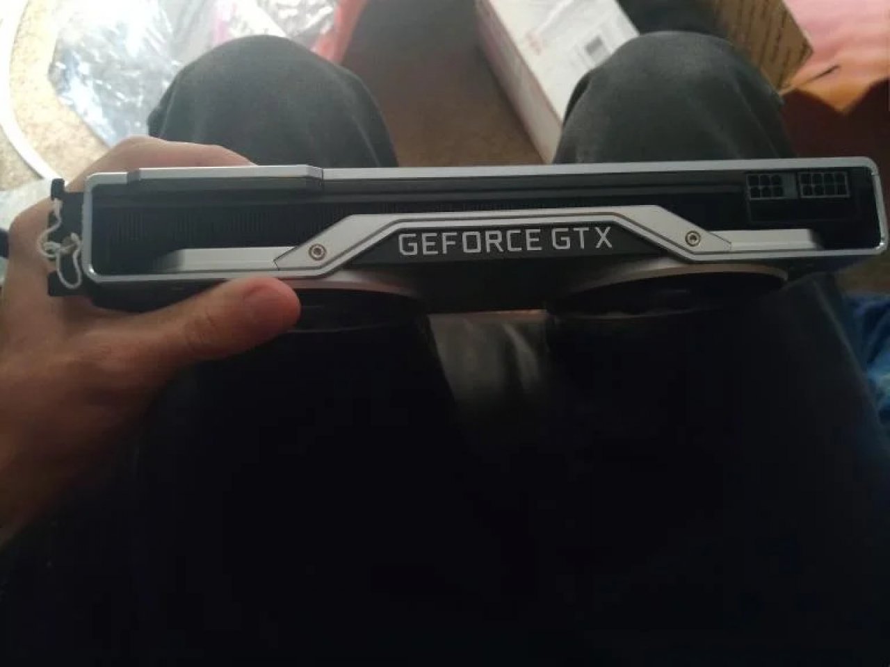 [12/08/2022] Geforce GTX 2080.