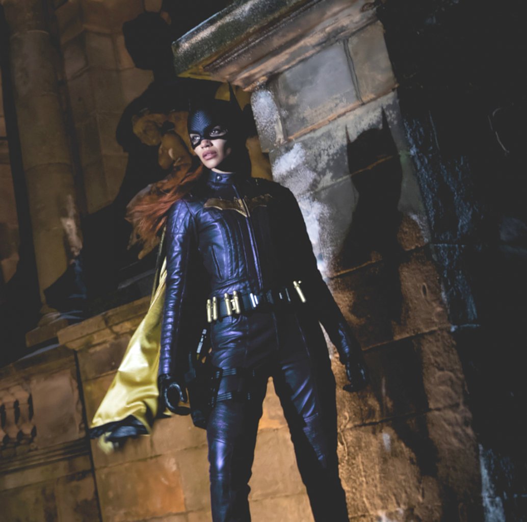 [03/08/2022] Batgirl wird nicht mehr auf HBO Max veröffentlicht. Unter dem neuen Warner-Bros.-Discovery-Chef sollen Kosten gespart und sich aufs Kino besonnen werden.