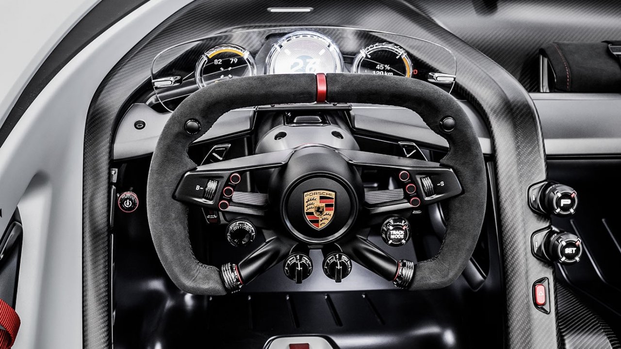 [23/08/2022] Interieur vom Porsche Vision Gran Turismo in Gran Turismo 7
