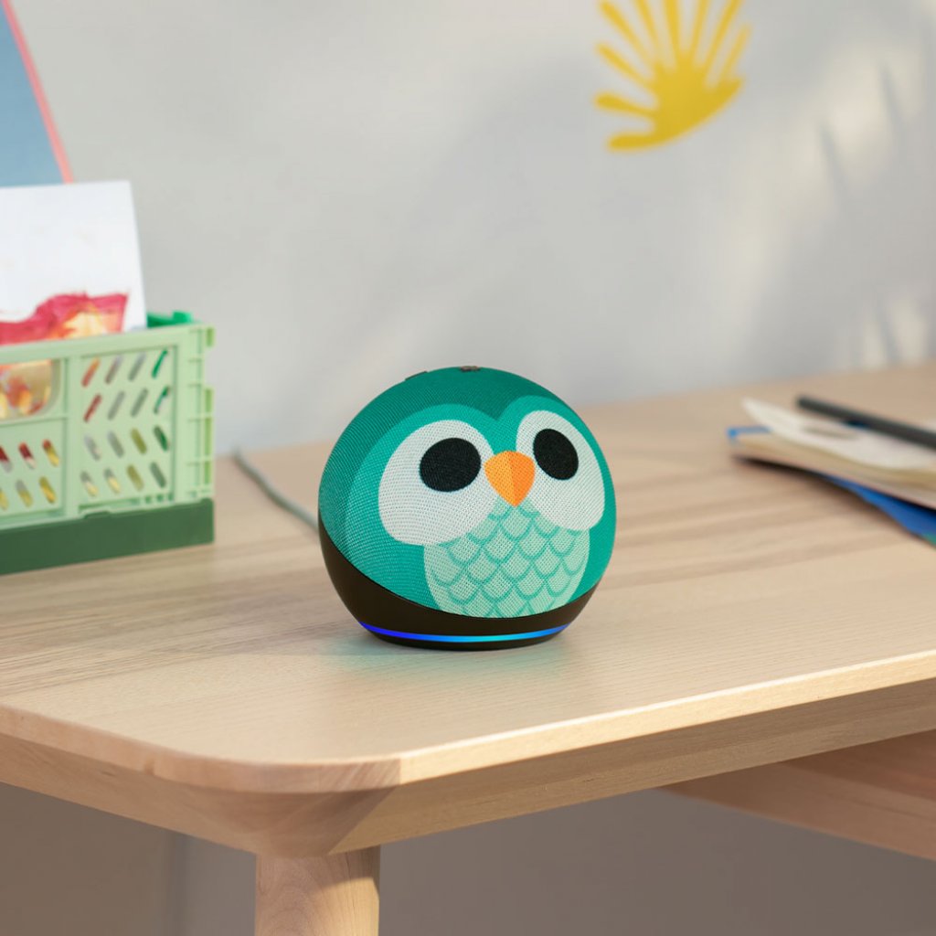 Der Echo Dot Kids im Eulen-Design macht sich gut im Kinderzimer.