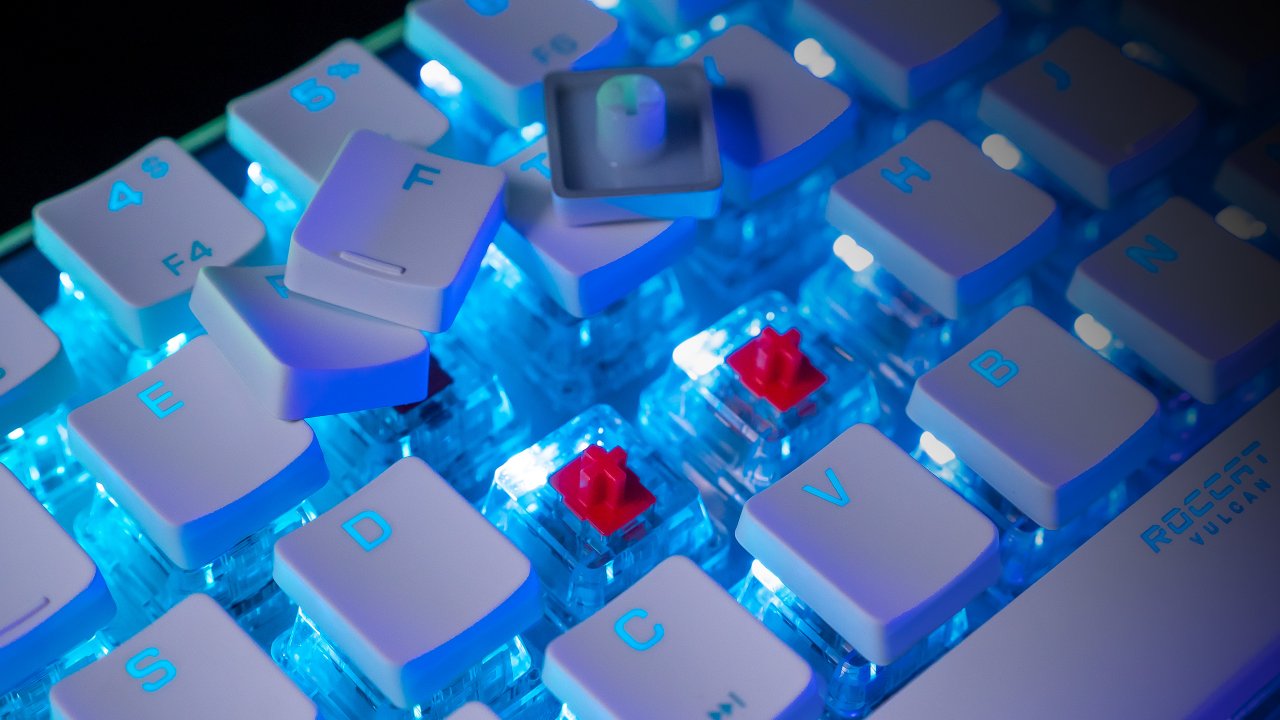 [02/09/2022] Roccat Vulcan II Mini (12)