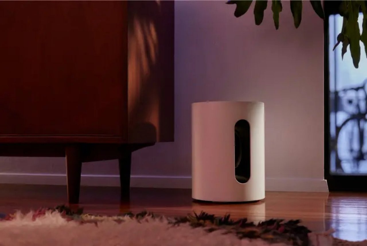 [13/09/2022] Sonos bringt den Subwoofer Sub Mini noch dieses Jahr auf den Markt. 500 Euro kostet das Gerät, soll aber für tiefen und kraftvollen Bass im Raum sorgen. (3)