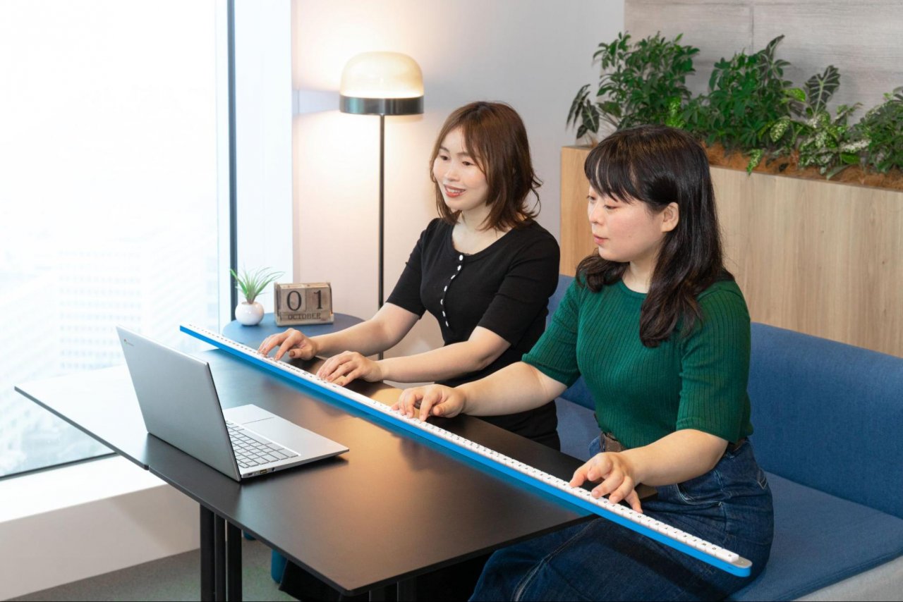 [04/10/2022] Der Gboard Stick ist die neueste skurrile Tastatur von Google. (2)