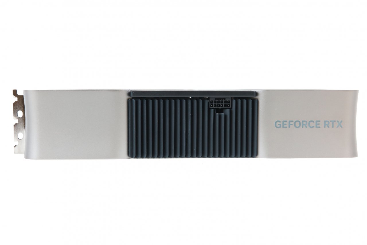Nvidia Geforce RTX 4090 Founders Edition - 16-Pol-Strombuchse