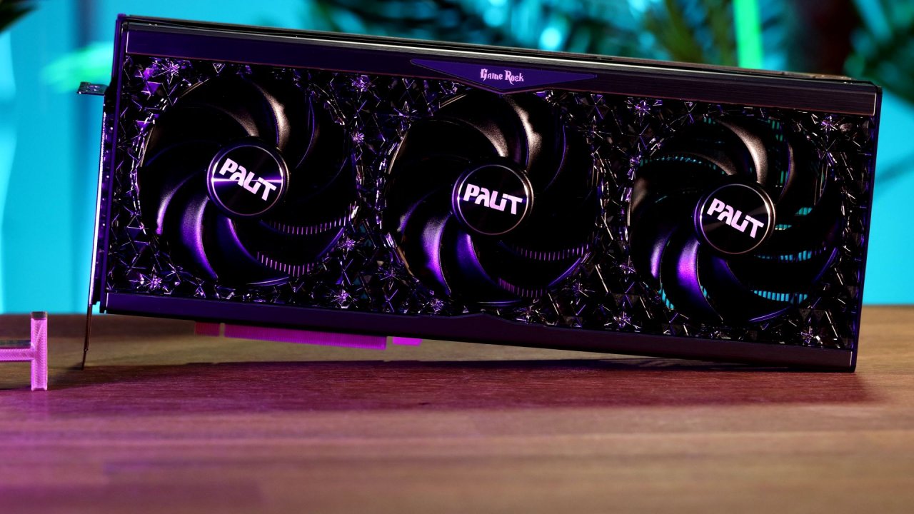 Die dunkle Edelsteinoptik der Palit Game Rock macht die Karte zu einem ansehnlichen Objekt im Rechner.