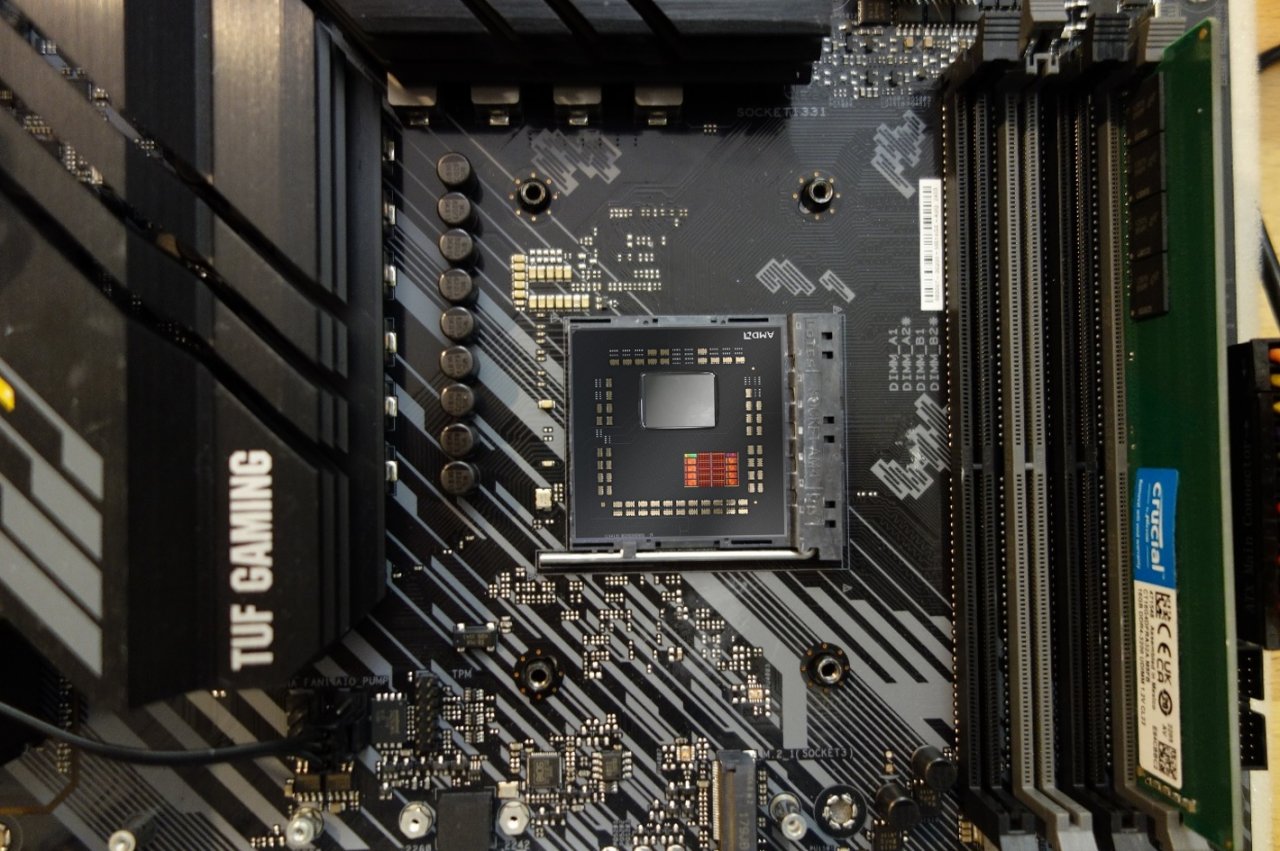 [09/11/2022] 13 Wasserkühlblöcke im PCGHX-Test: Was kühlt einen Ryzen 5 5600X am besten?