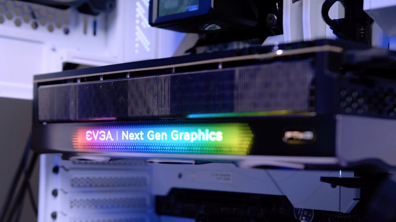 [08/11/2022] EVGA RTX 4090 FTW3: Nie erschienener Prototyp taucht auf