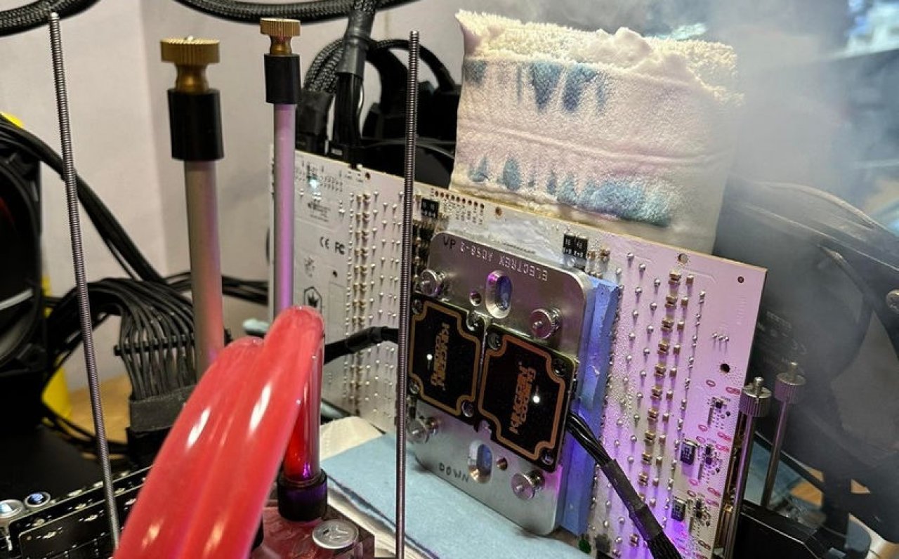 [03/11/2022] Geforce RTX 4090: Die schnellste Grafikkarte kommt von Galax - mit LN2 bei bis zu 3,7 GHz (1)