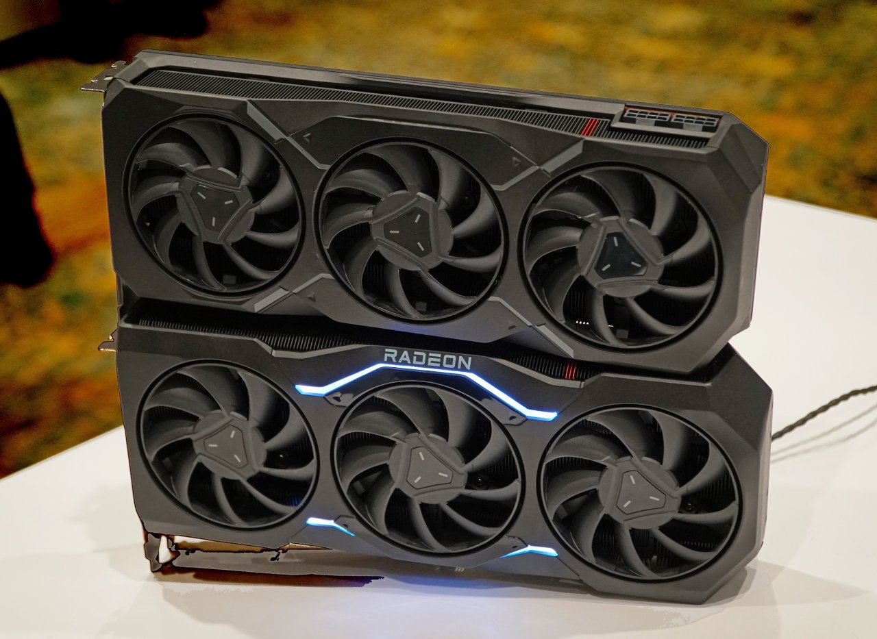 [14/11/2022] AMD gewährt einen genaueren Blick auf seine neuen Grafikkarten Radeon RX 7900 XT/X und zieht Vergleiche zu Nvidias Ada Lovelace. (1)