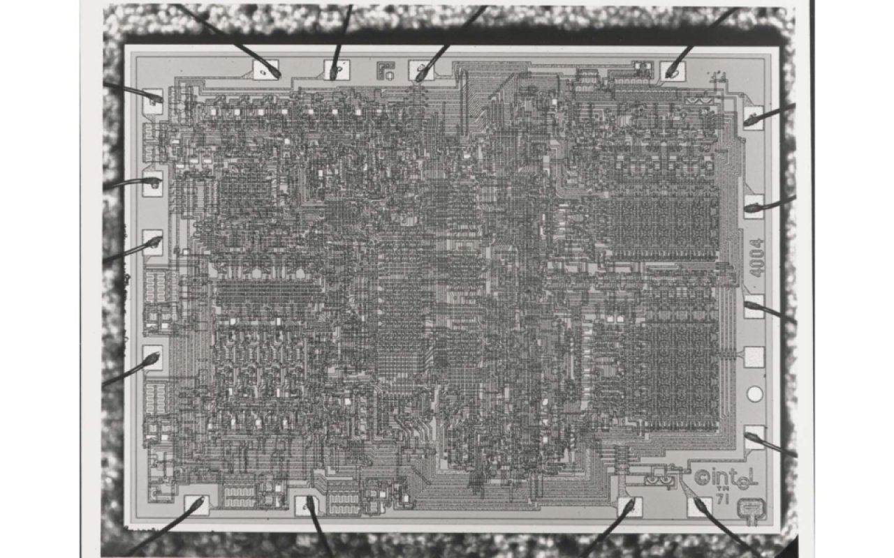 [15/11/2022] Intel 4004 (2)