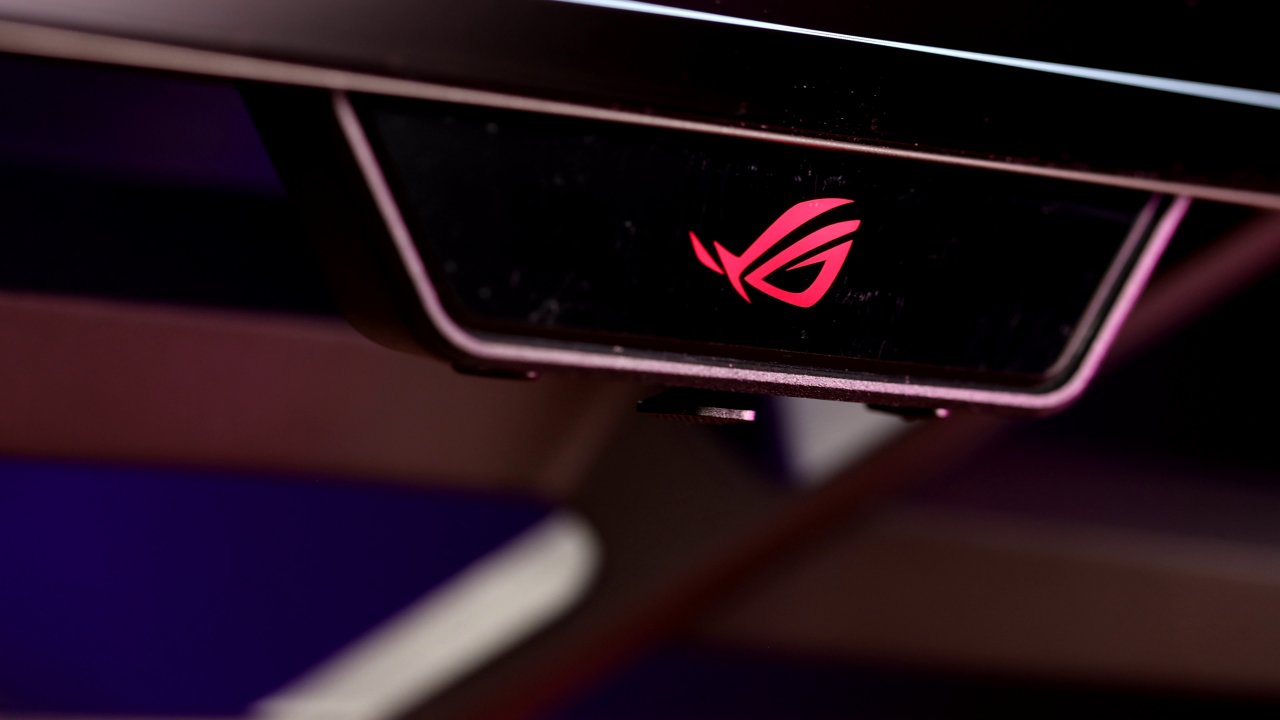 [02/12/2022] Asus ROG Swift PG42UQ (13)